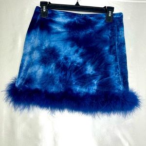 DOLLSKILL BELOW FREEZING VELVET MINI SKIRT (M)